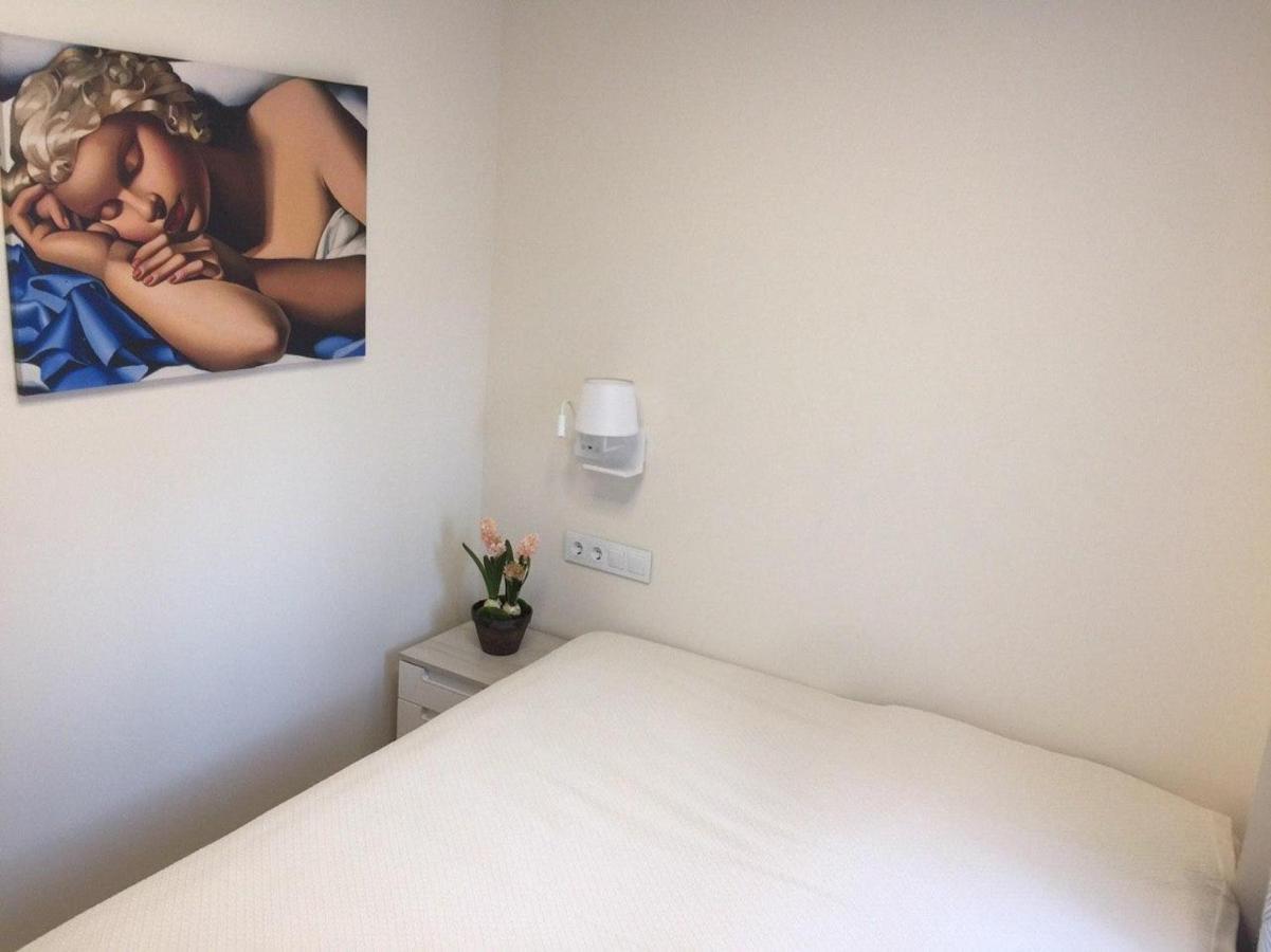Nuevo Apartamento Moderno Elisa - A 80 Metros De La Playa Para 5 Personas ซานต์เฟลิอูเดกีโซลส์ ภายนอก รูปภาพ