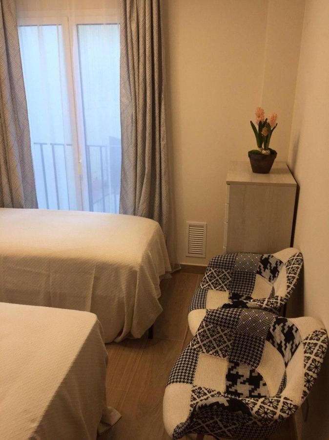Nuevo Apartamento Moderno Elisa - A 80 Metros De La Playa Para 5 Personas ซานต์เฟลิอูเดกีโซลส์ ภายนอก รูปภาพ