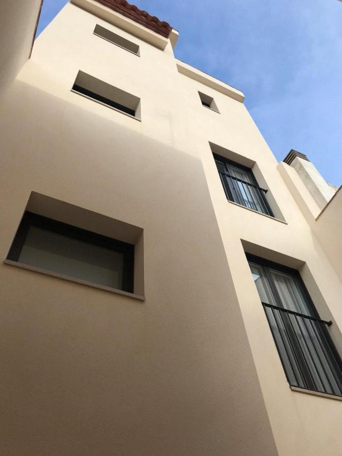 Nuevo Apartamento Moderno Elisa - A 80 Metros De La Playa Para 5 Personas ซานต์เฟลิอูเดกีโซลส์ ภายนอก รูปภาพ