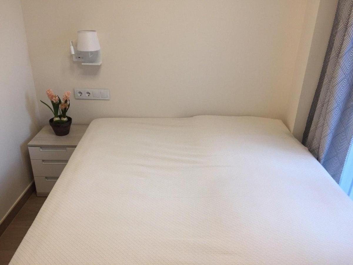 Nuevo Apartamento Moderno Elisa - A 80 Metros De La Playa Para 5 Personas ซานต์เฟลิอูเดกีโซลส์ ภายนอก รูปภาพ